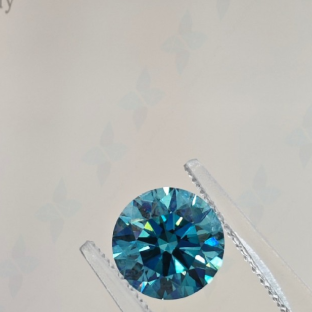Lab Grown Blue Round Diamond IGI Certified